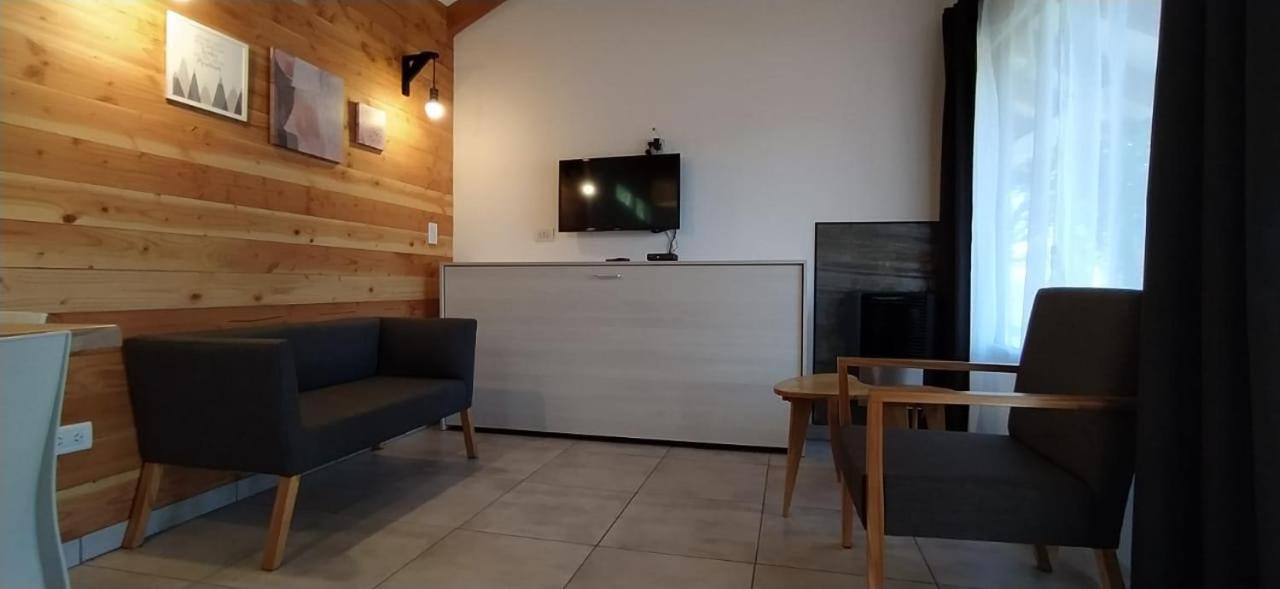 Cabanas Agua Clara 佩休尼亚镇 外观 照片